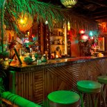 Arnold’s Beach Bar