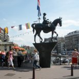 Equestrian Statue of Queen Wilhelmina