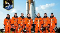 Photo Thumbnail of Watch The Space Shuttle Launch At The Kennedy Space Center In Cape Canaveral