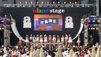 Photo Thumbnail of Love Sunshine in Tokyo: Cute Japanese Fashion Show