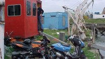 Photo Thumbnail of Hangout Toolshed With My Scooter Friends In Holland - Smoking Weed Was Mandatory!