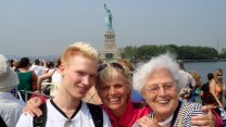 Photo Thumbnail of Upclose: Statue Of Liberty & Ellis Island In New York City