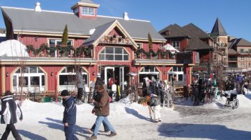 Blue Mountain: Best Snowboarding In Ontario