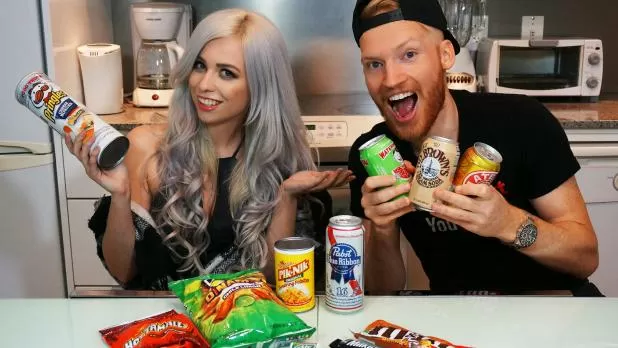 Weird American Junk Foods & Drinks Review